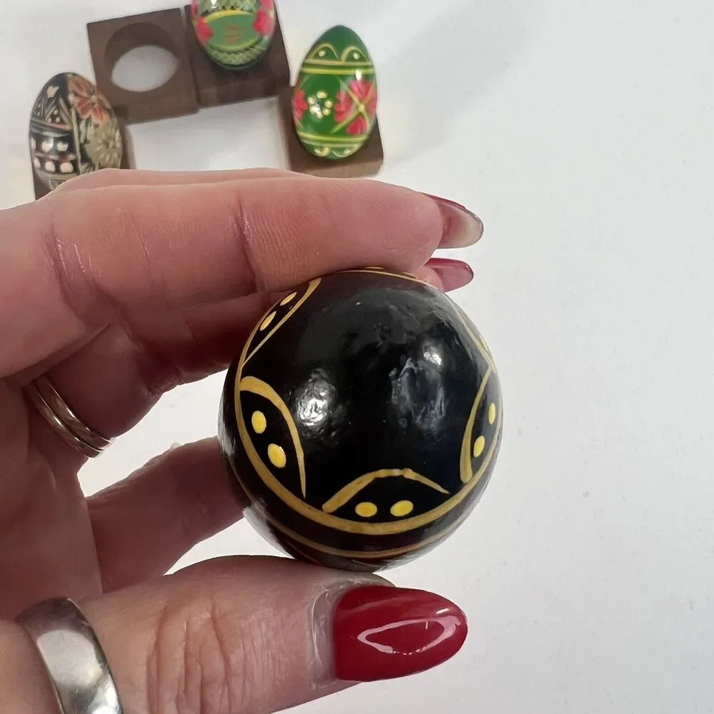 Wooden Hand Painted Lacquered Eggs Bright Decorative Floral‎ Easter